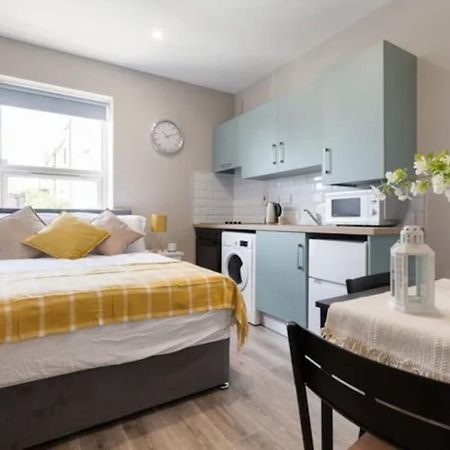 Апартаменты Private Cosy Studio - A1 Location Дублин Экстерьер фото
